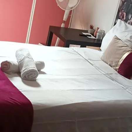 In A Prestigious Neighborhood - 6th Floor With No Elevator- Paris